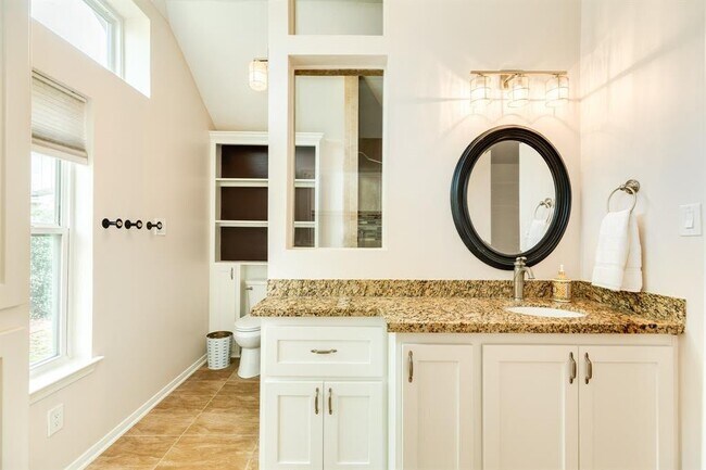Foto del edificio - 10506 Green Valley Ln