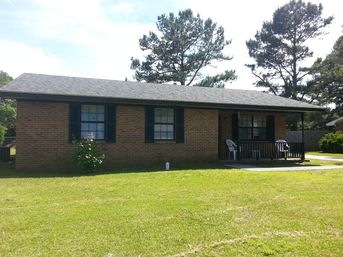 Foto principal - CASTLE HAYNE - Walnut Hills Area - 3 Bedro...