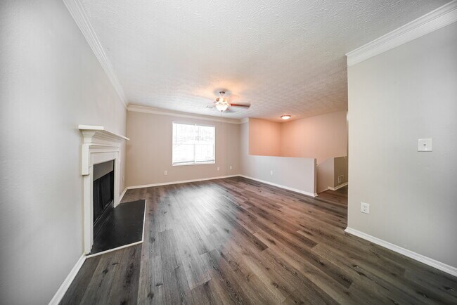 Foto del edificio - 4919 Windsor Downs Dr