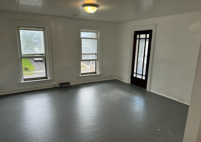 Foto del edificio - 613 Mill St