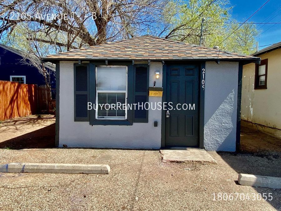 2105 Avenue T Unit B, Lubbock, TX 79411 Room for Rent in Lubbock, TX