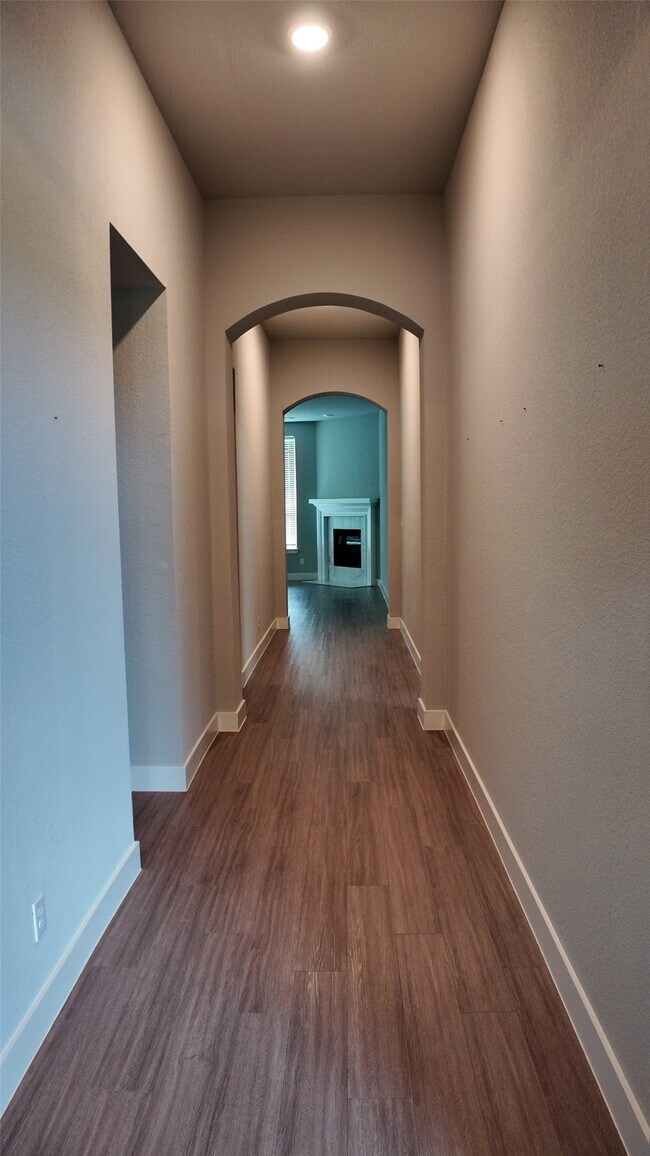 Building Photo - 512 Brockwell Bend