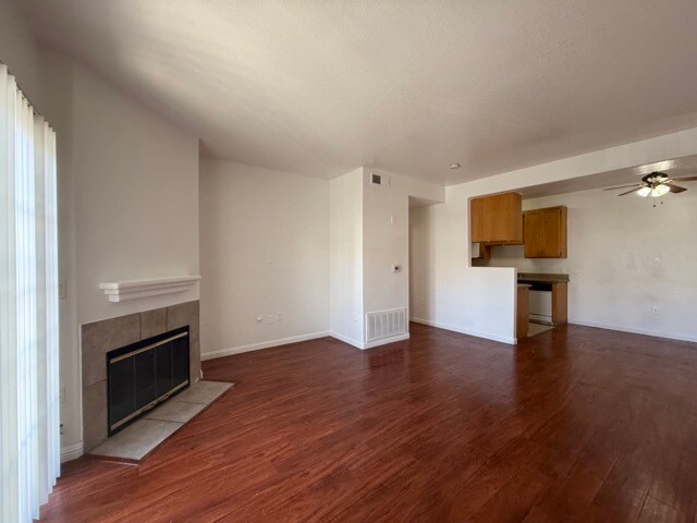 Foto del edificio - 3318 N Decatur Blvd