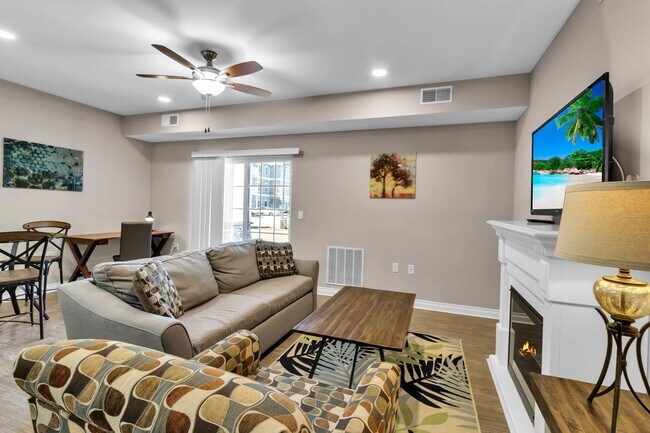 Foto del edificio - 2493 Sweet Home Rd