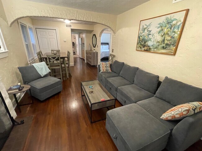 Building Photo - 314 S L St