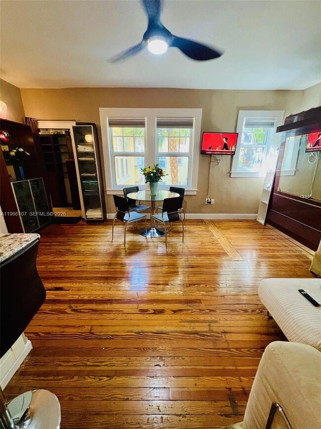 Building Photo - 536 14th St