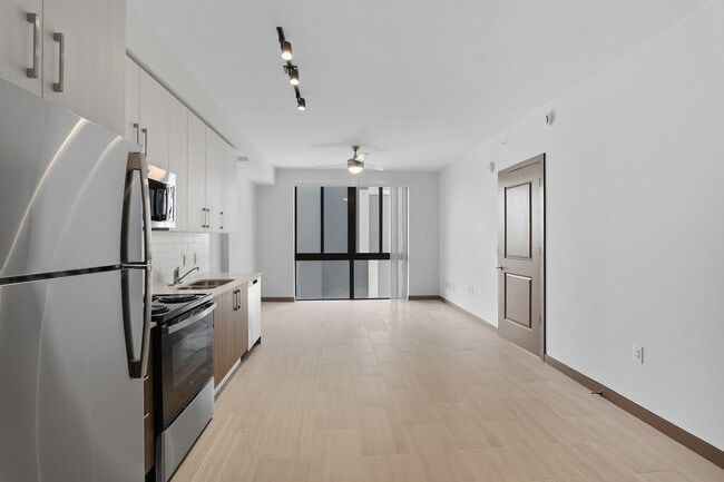 Foto del edificio - Quail Roost Station