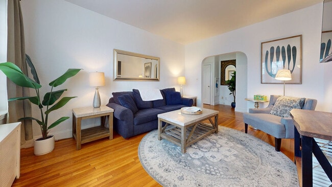 Building Photo - 90 Kilsyth Rd