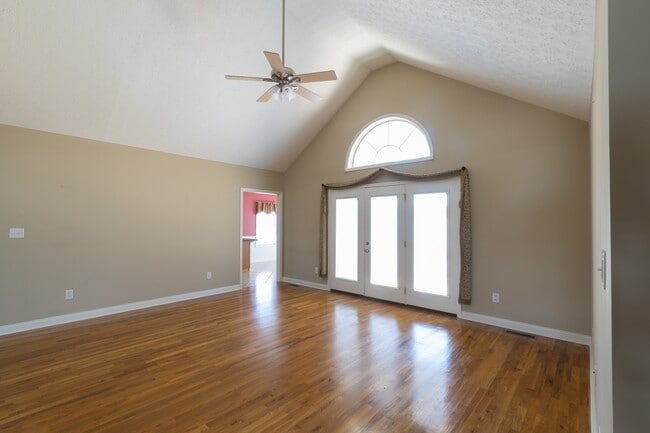 Building Photo - 3600 Abbywood St