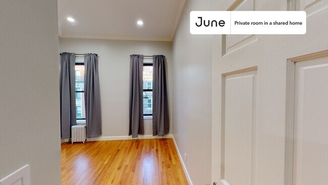 Foto del edificio - Room in Shared 4 bed/1 bath home in Hamilton Heights