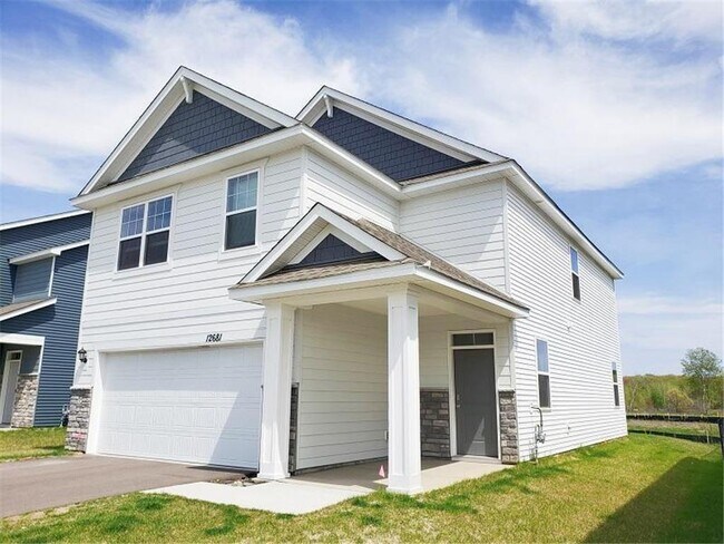 Foto del edificio - 12681 Erskin St NE