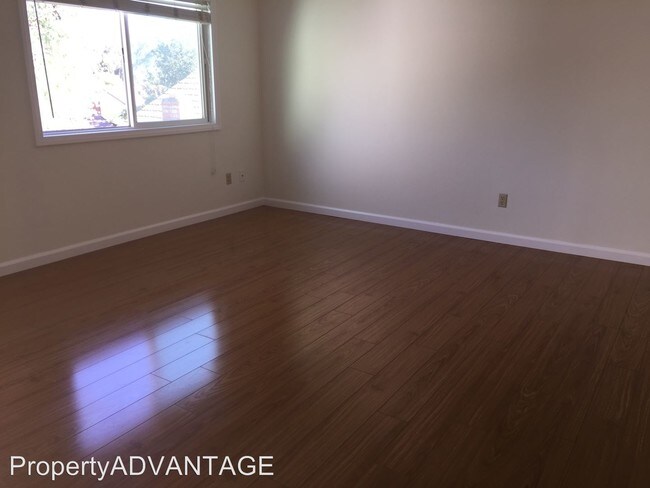 Foto del edificio - 5 br, 3 bath House - 13244 Cooperage Court