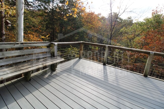 Foto del edificio - Peaceful 2-Bedroom Home Near Branson, MO –...