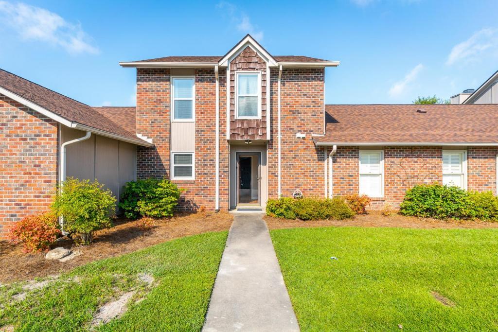 Foto principal - 1918 Quail Ridge Rd O
