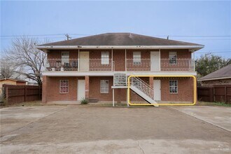 Building Photo - 7 Carlotta St