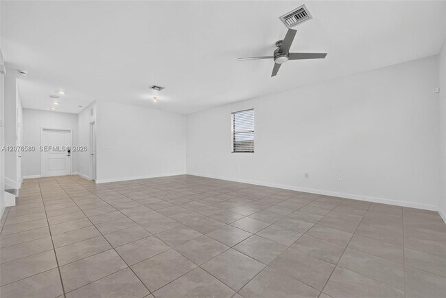Foto del edificio - 11942 SW 239 St