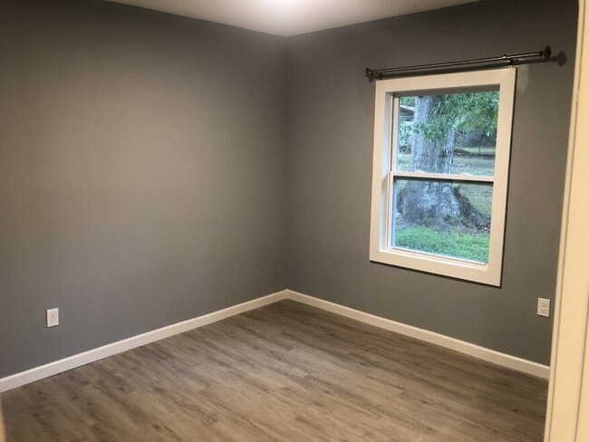 Building Photo - 4175 Elizabeth Park Ct