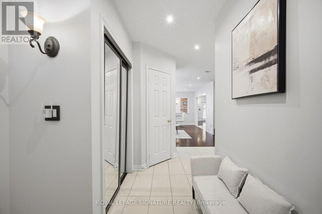 Building Photo - 901 Knotty Pine Grove