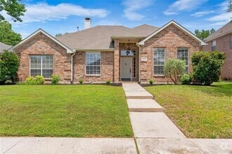 Building Photo - 10408 Forrest Dr