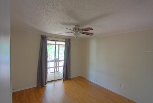 Foto del edificio - 207 Shore T Rd