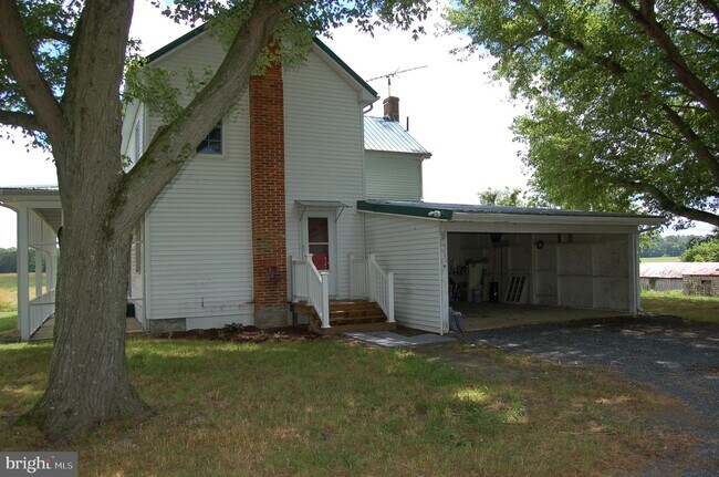 Building Photo - 26355 Never Dun Ln
