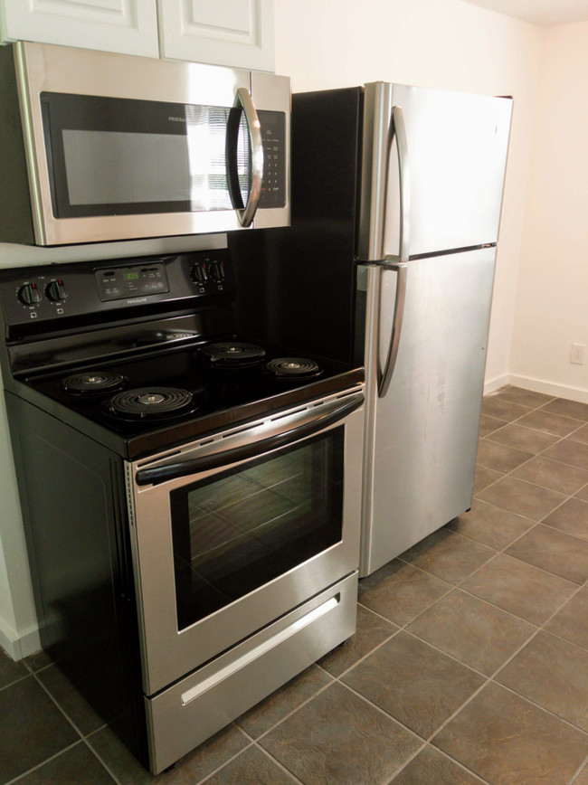 Foto del edificio - 31-34 Ridgeland