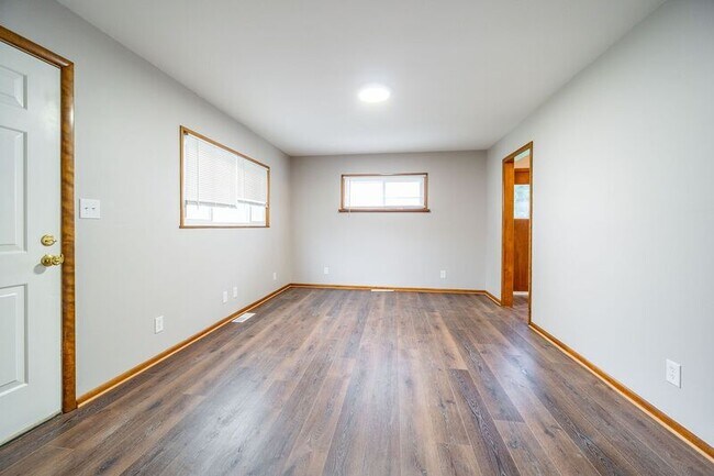 Foto del edificio - 1193 Carolyn Ave