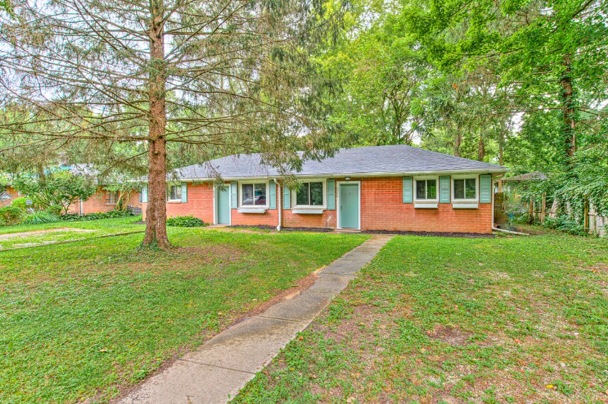 Foto principal - 5366 Clarendon Rd