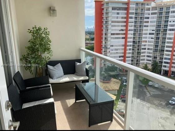 Foto del edificio - 1301 NE Miami Gardens Dr