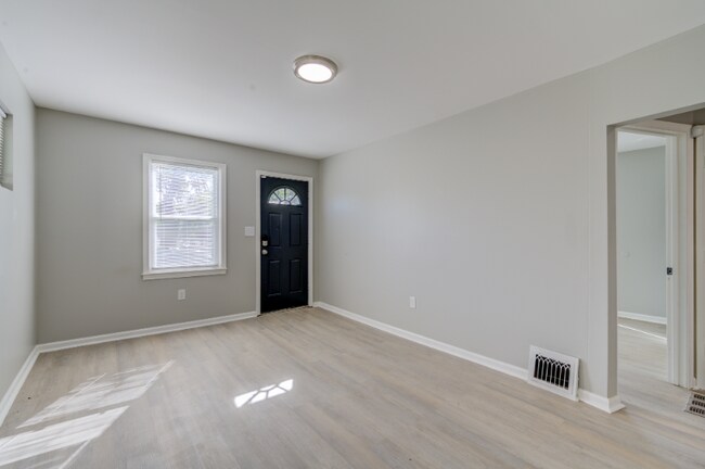 Foto del edificio - 5305 Wilborn Dr