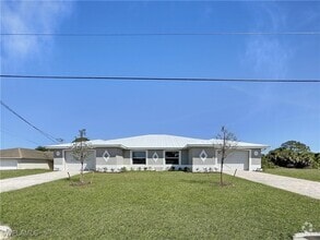 Building Photo - 122 Ivan Ave S