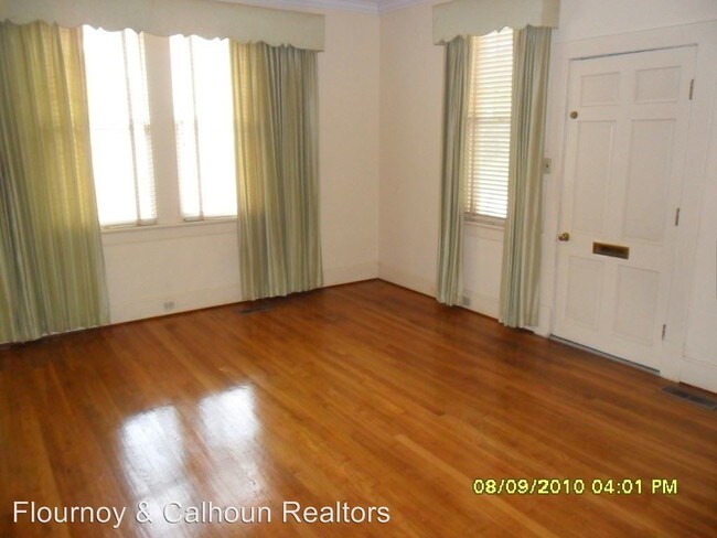 Foto del edificio - 3 br, 2 bath Apartment - 1241 Gurr Avenue