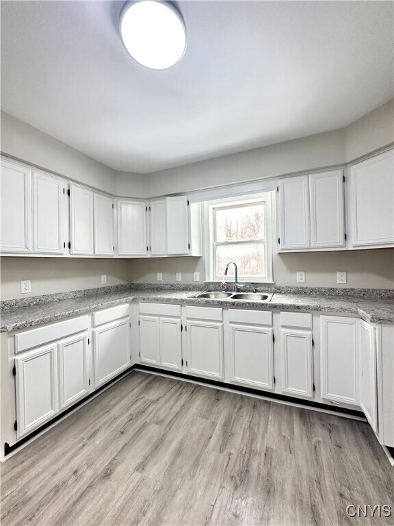 Foto del edificio - 24 Magnolia Rd