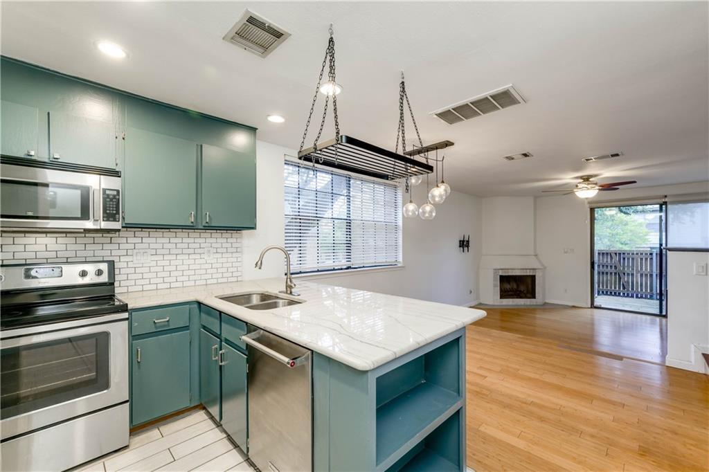 7122 Wood Hollow Dr Unit 26, Austin, TX 78731 Condo for Rent in Austin, TX