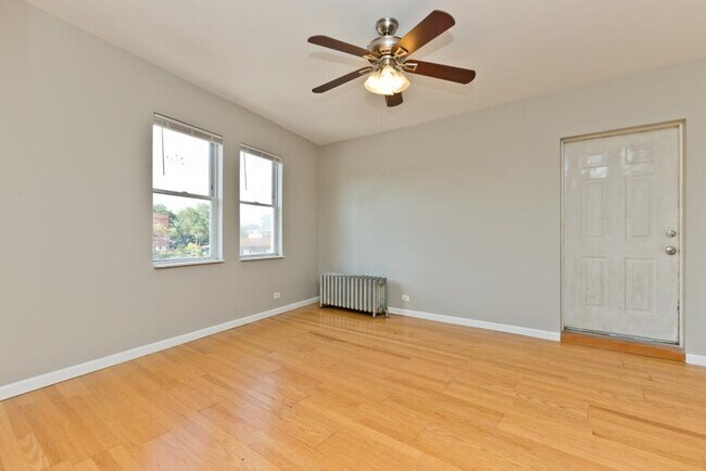 Foto del edificio - 2 bedroom in Berwyn IL 60402