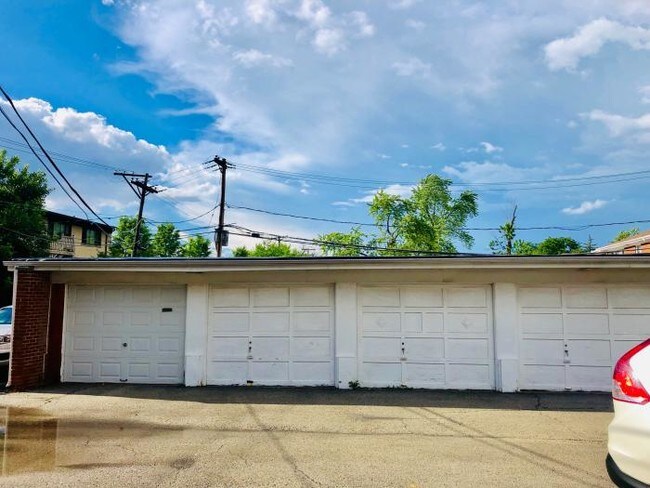 Foto del edificio - 1 bedroom in Park Ridge IL 60068