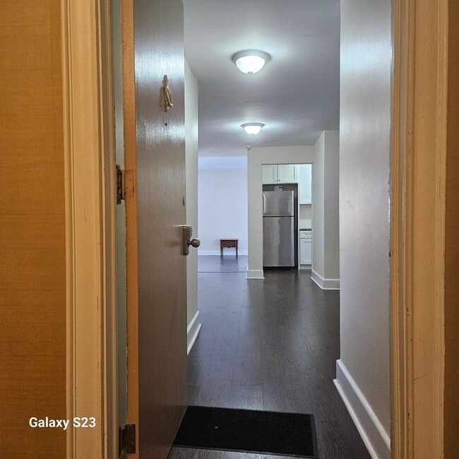 Foto del edificio - 5300 S Shore Dr