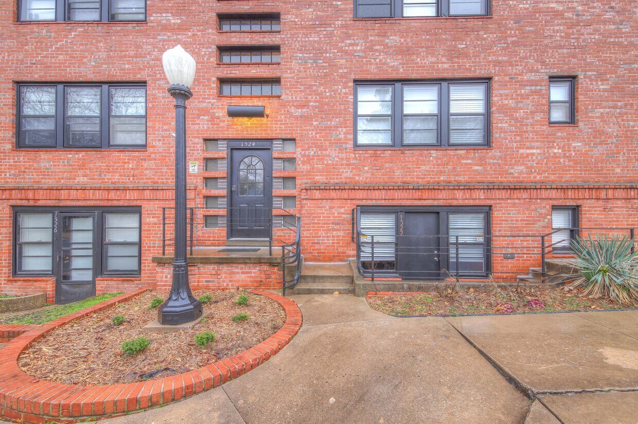 1520 E 17th St, Tulsa, OK 74120 1520 E 17th St Tulsa, OK Apartments for Rent in Tulsa