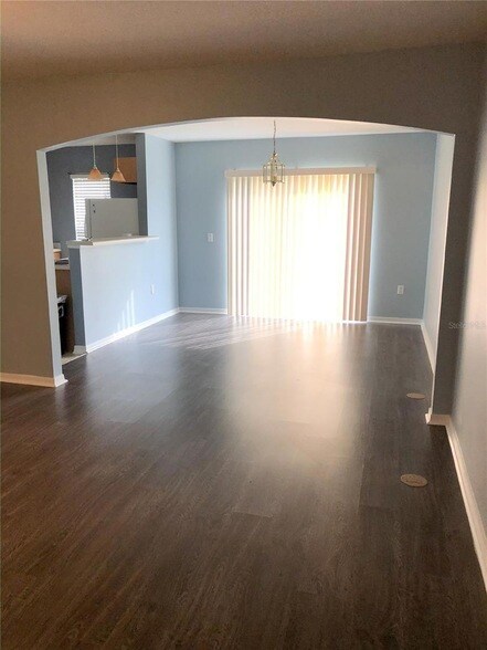 Building Photo - 9871 Ashburn Lake Dr