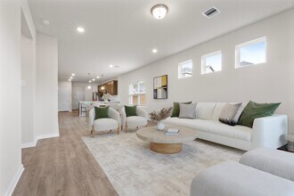 Building Photo - 10249 Badger Run Ln