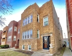 Building Photo - 1218 Maple Ave