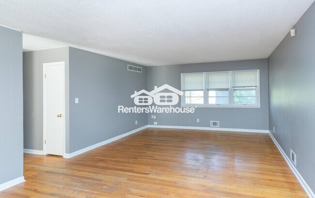 Foto del edificio - 7312 Cedar Ave