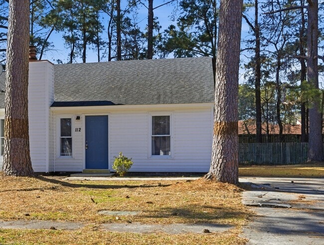 Foto del edificio - 2bed/1bath Duplex