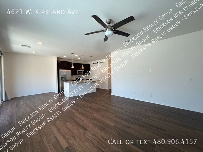 Building Photo - 4621 Kirkland Ave