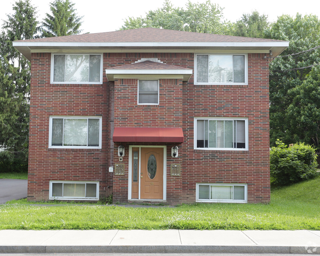 Building Photo - 59 McAlpin St