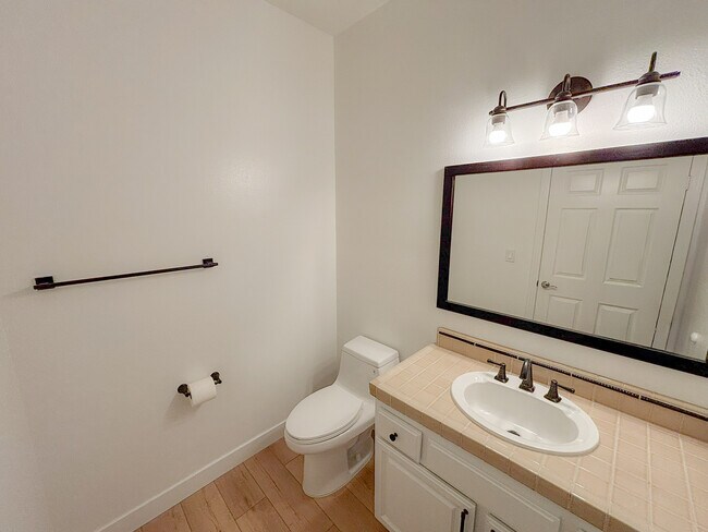 Foto del edificio - 5200 White Oak Ave