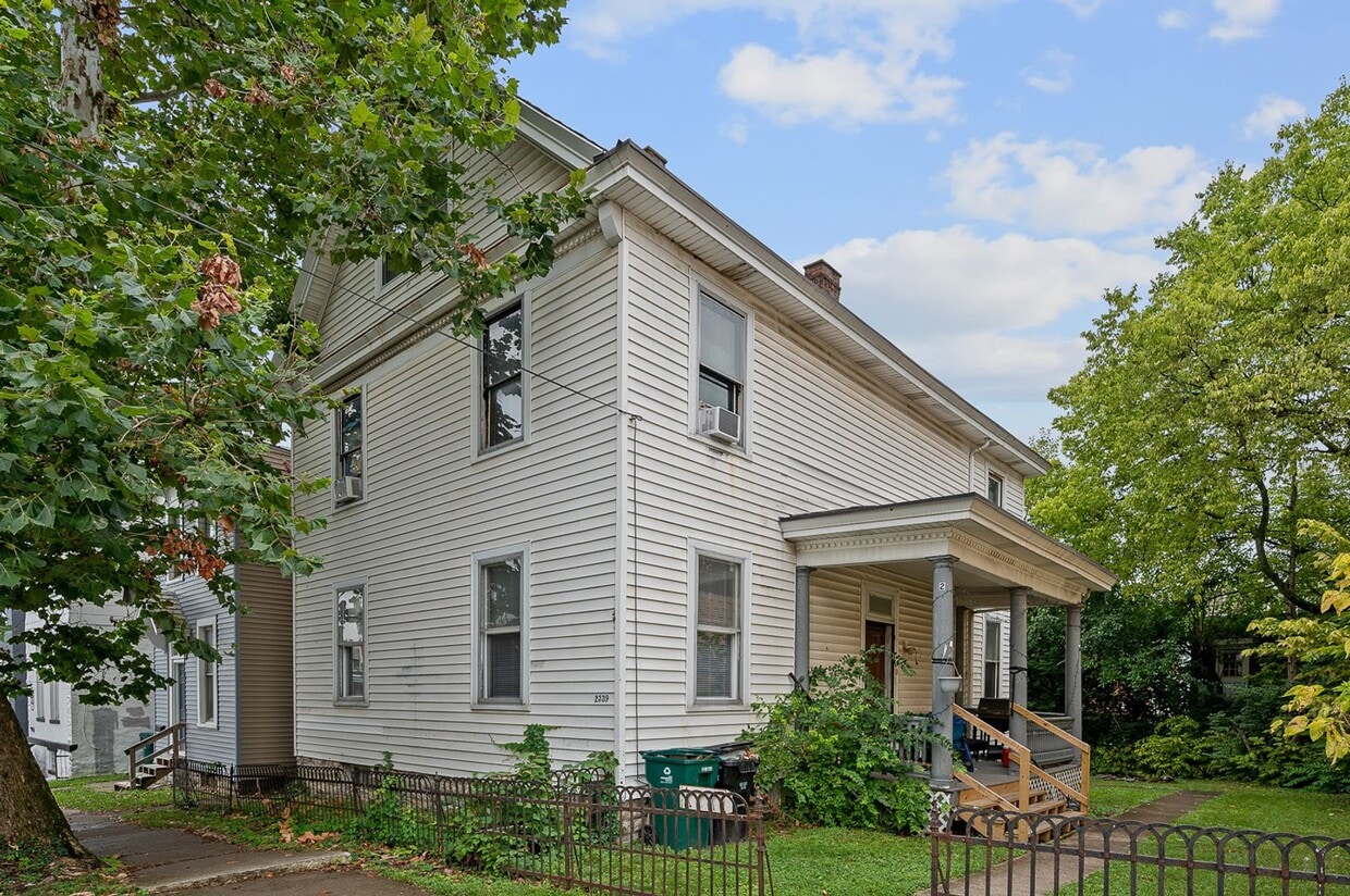 Photo - 2339 Rohs Street