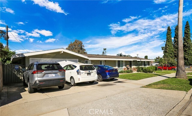 Building Photo - 526 N Emerald Dr