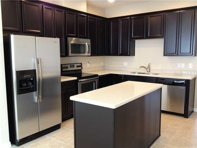 Building Photo - 12210 Langstaff Dr