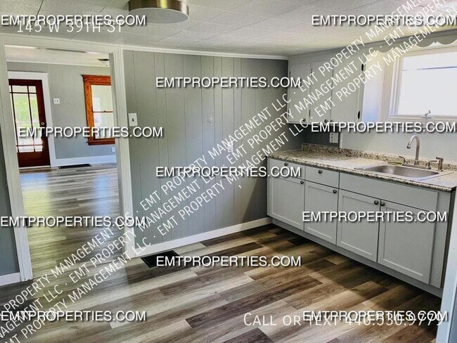Building Photo - 145 W 39th ST
